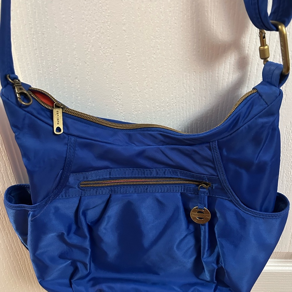 Travelon Royal Blue Crossbody Bag - Picture 2 of 9